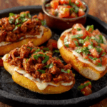 Molletes con Chorizo