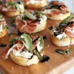Prosciutto Crostini with Balsamic Glaze