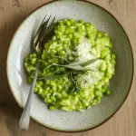 Creamy Pea Risotto with Wild Garlic for a Fresh Twist 10 Pea Risotto with Wild Garlic 