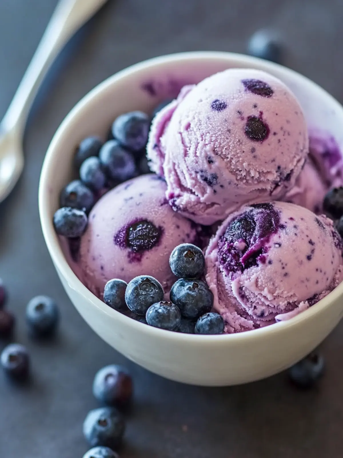 Blueberry Greek Frozen Yogurt: Your New Favorite Guilt-Free Treat 5 Blueberry Greek Frozen Yogurt