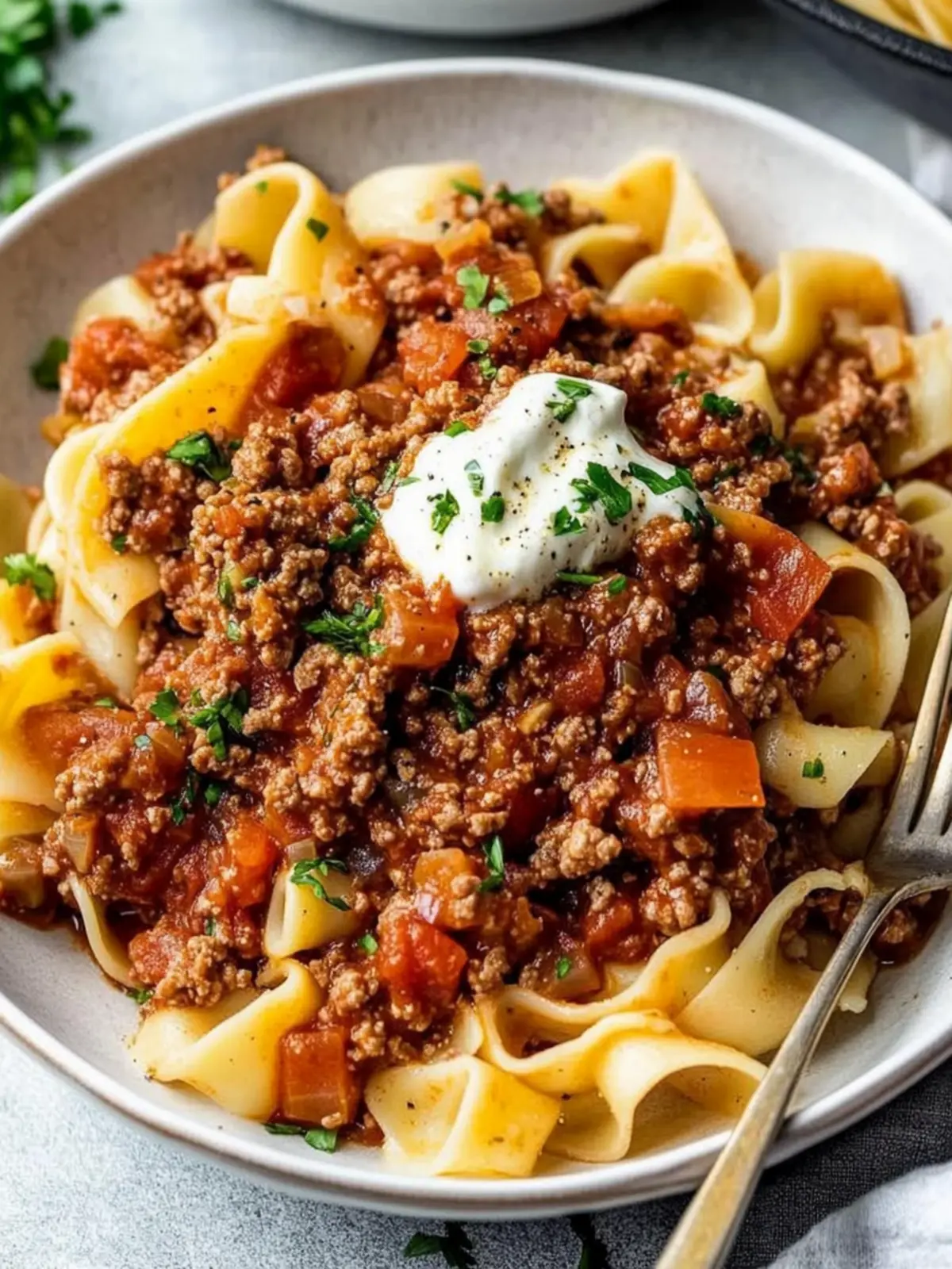 Slow Cooker Ground Beef Ragu: Comfort Food Made Easy 2 Slow Cooker Ground Beef Ragu