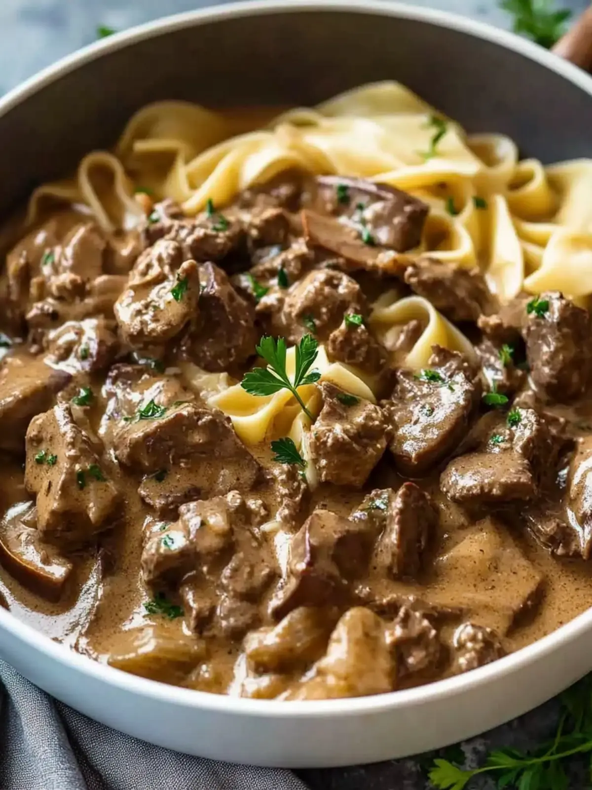 Authentic Classic Beef Stroganoff That Warms the Heart 2 Authentic Classic Beef Stroganoff