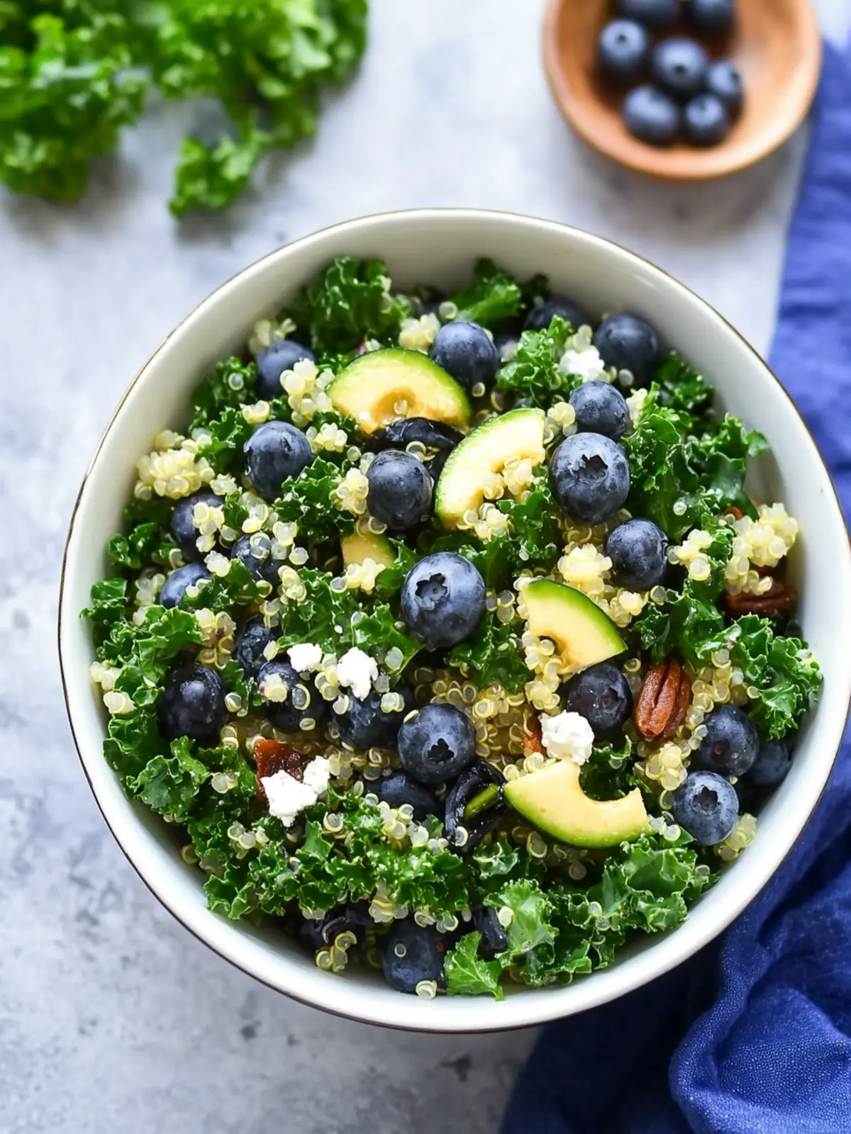 Vibrant Kale Quinoa Salad with Blueberries for a Fresh Boost 4 Kale Quinoa Salad with Blueberries